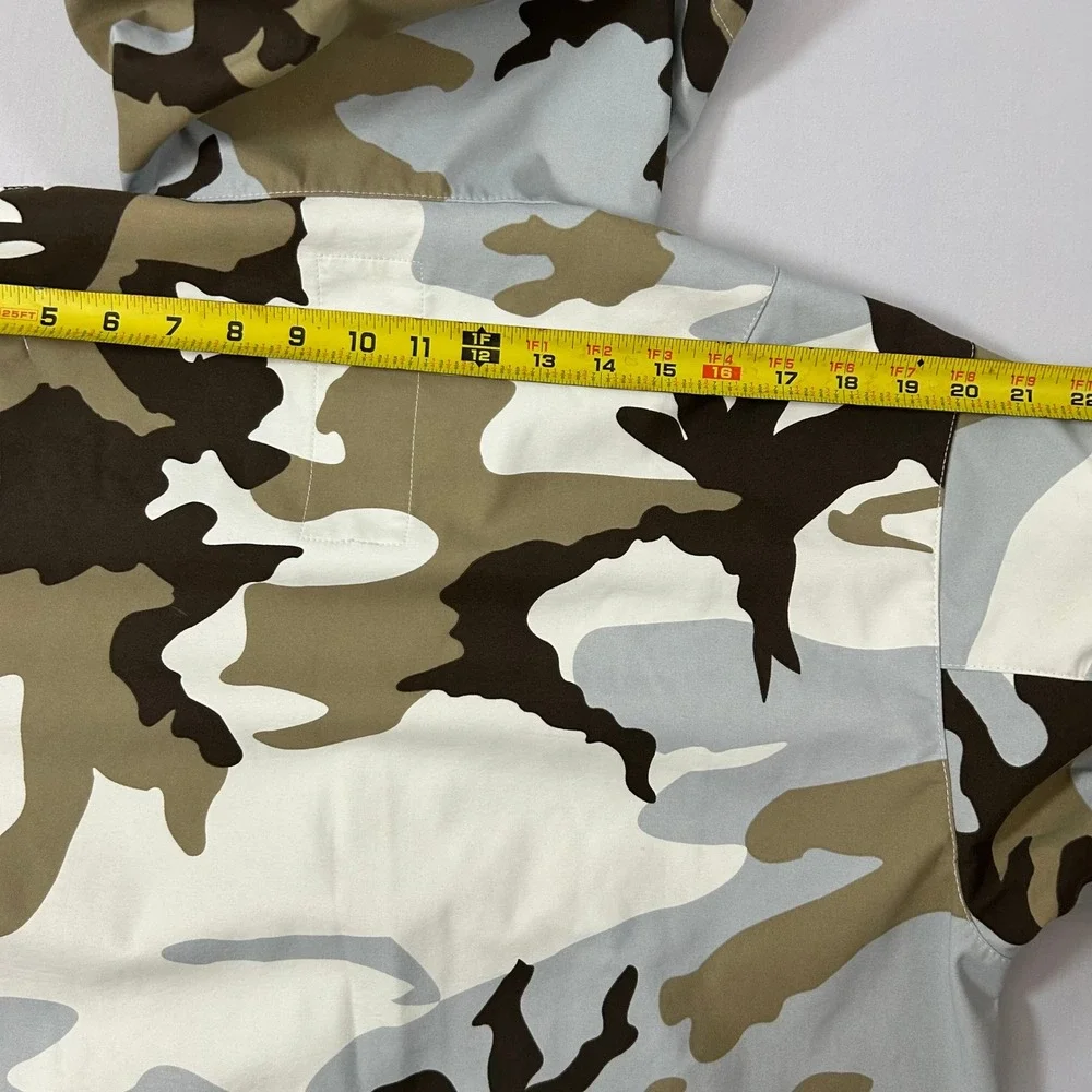 Burton Jacket Mens Small Camo Down‎ Insulated Hooded Snowboard Skiing Outdoors
